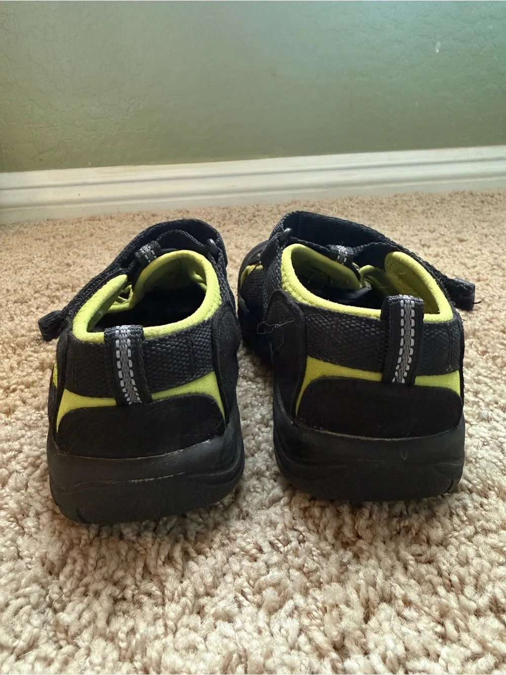Keen durable closed